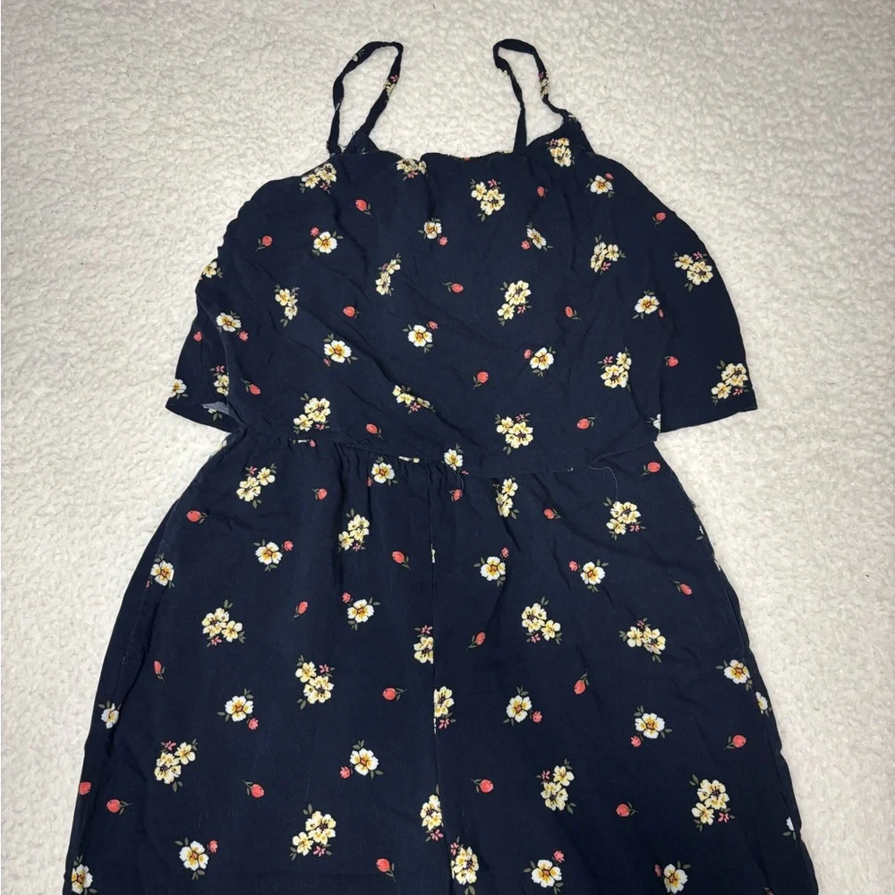 Abercrombie & Fitch Kids Blue Floral Ruffle Jumpsuit - Picture 2 of 7
